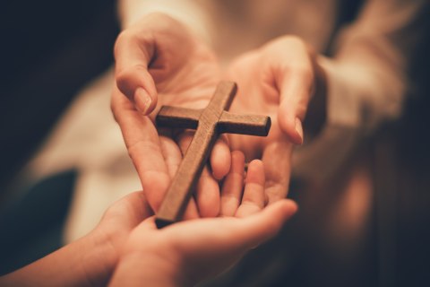 Obraz Na Płótnie Krzyż Na Rękach